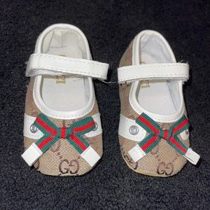Toddler girls shoes gucci brand new